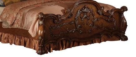 Elegant Queen Bed with Arched Headboard and Cherry Finish