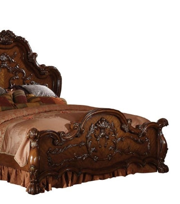 Elegant Queen Bed with Arched Headboard and Cherry Finish