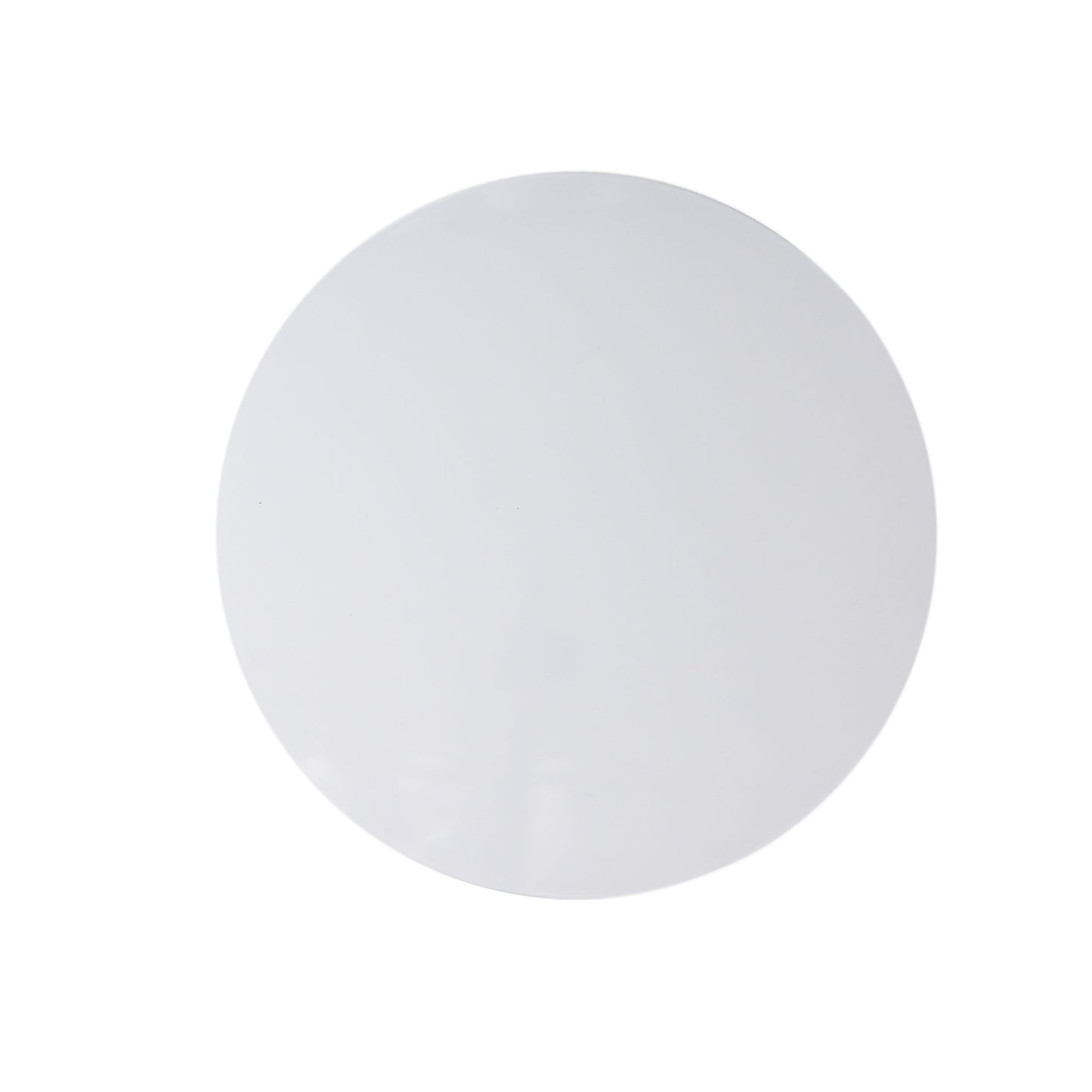 White round plastic lid with slightly curved edge perfect for food containers