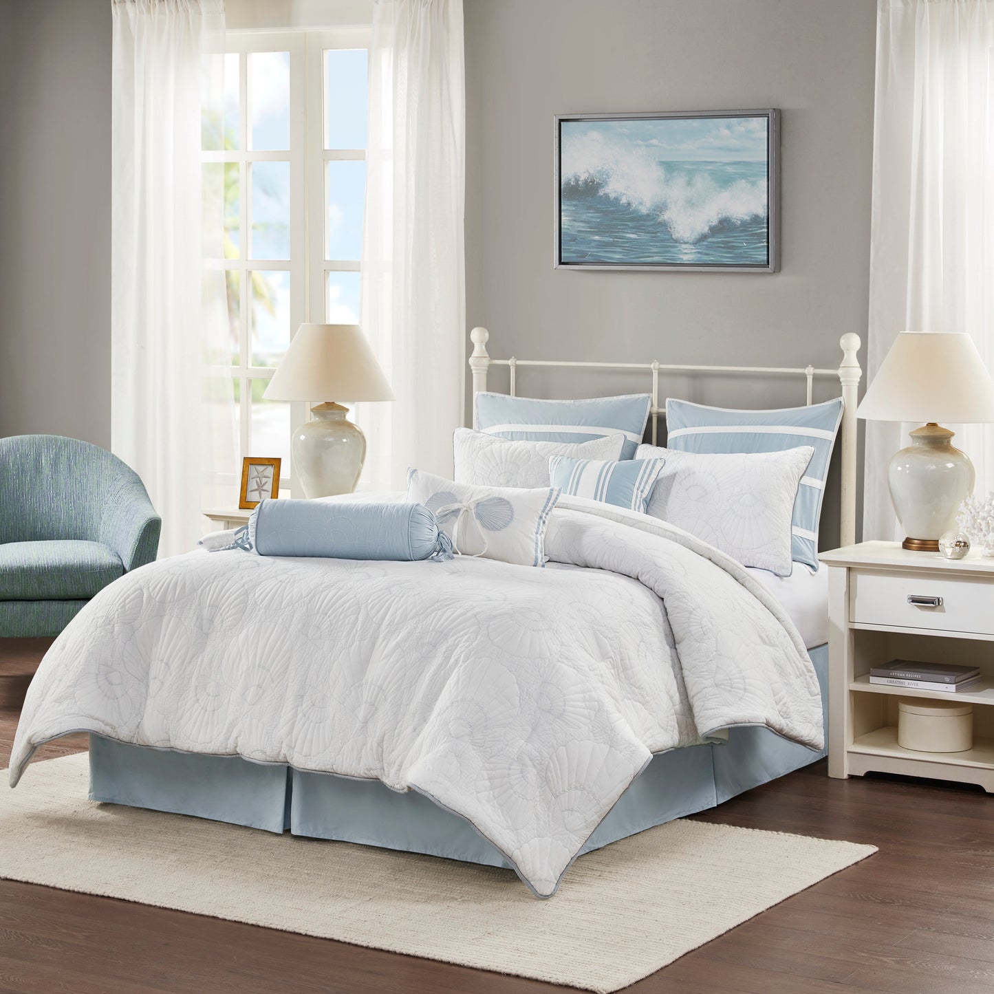 TREATLIFE HOME Cotton Quilted Comforter Set with Sea Shell Motif, Oversized King Size, White with Blue Accents