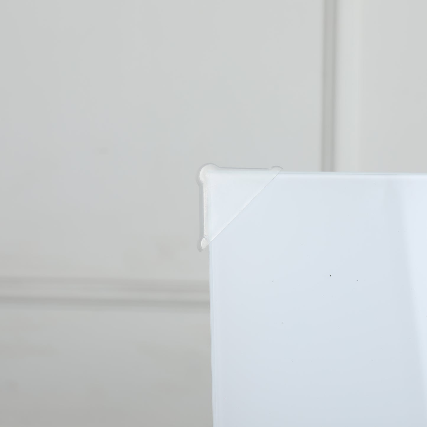 White whiteboard corner protector