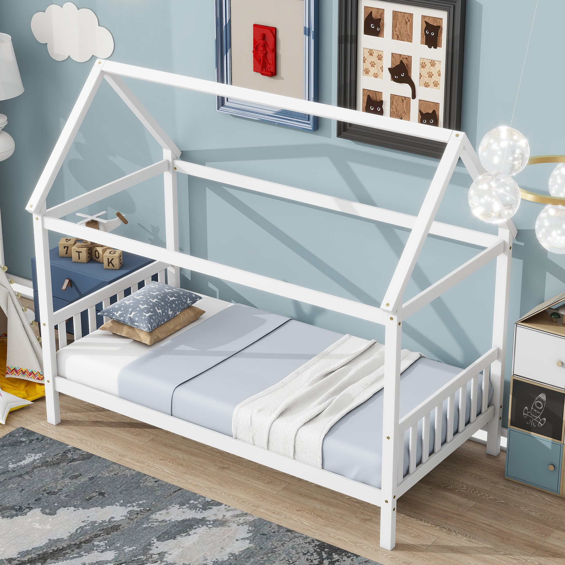 White wooden house bed frame for kids room