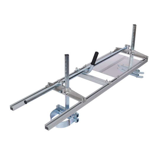 Adjustable chainsaw mill for milling lumber accurately