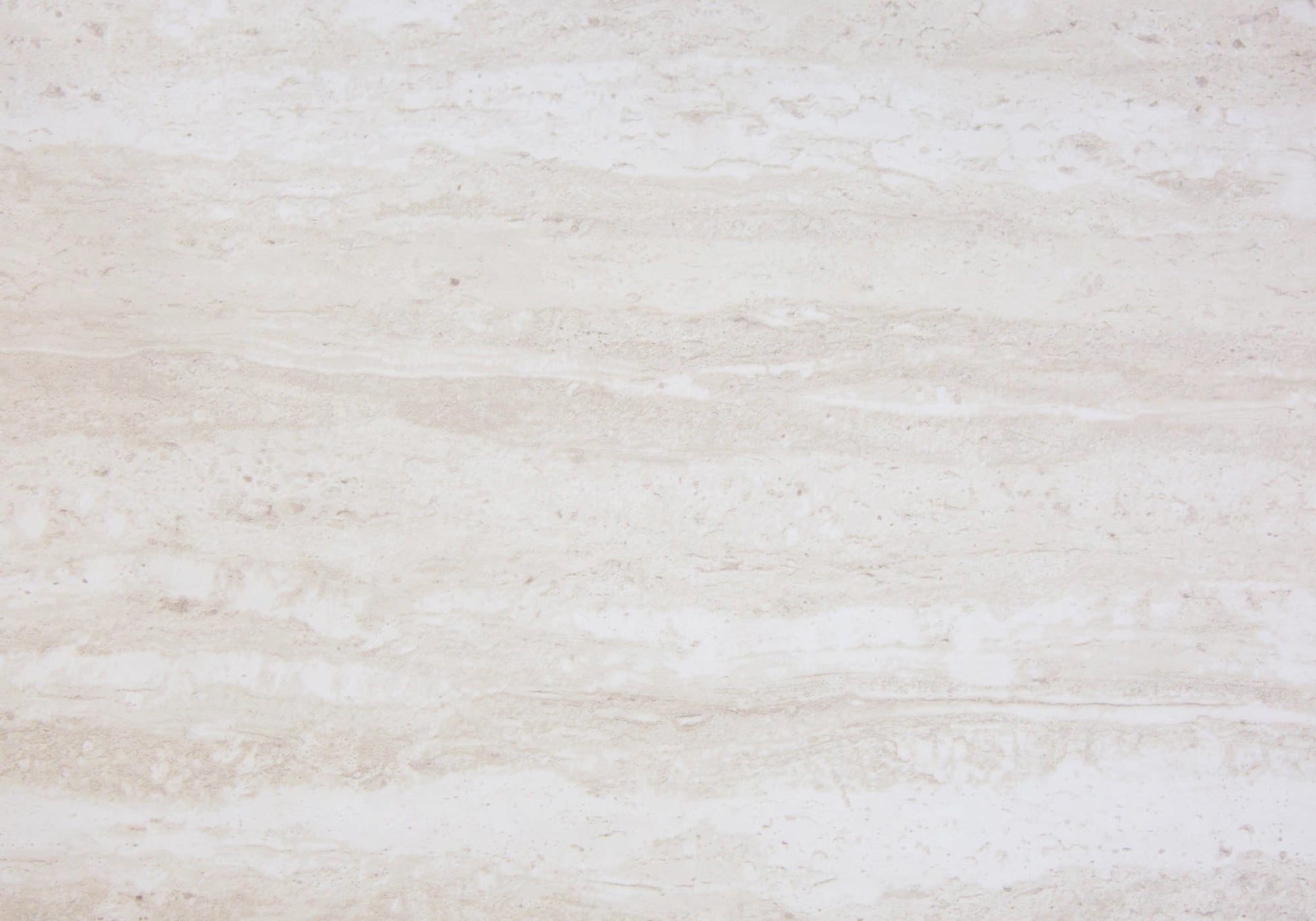 Cream travertine marble tile with natural horizontal veining for flooring