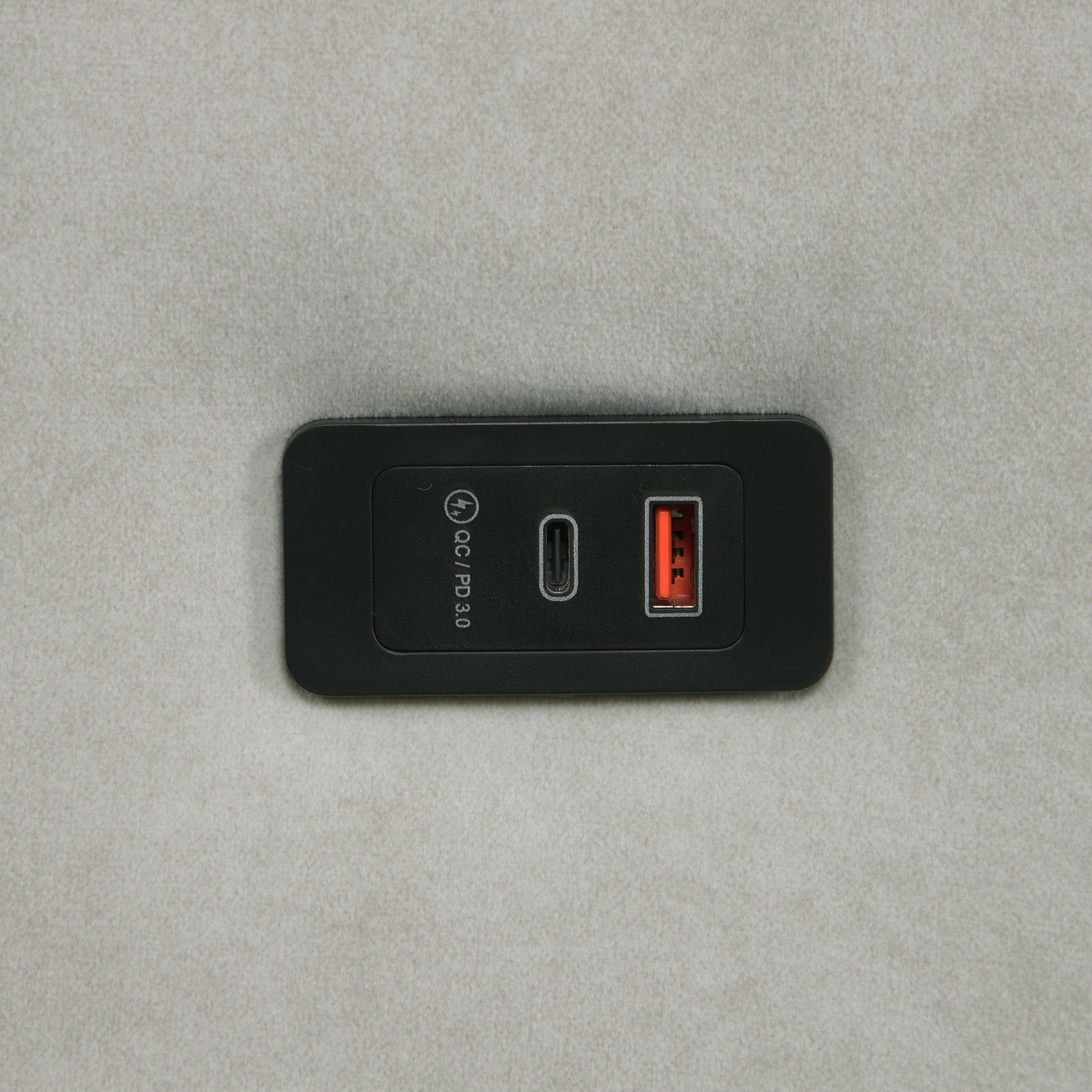 Black USB C PD  and QC  charger module for electronics