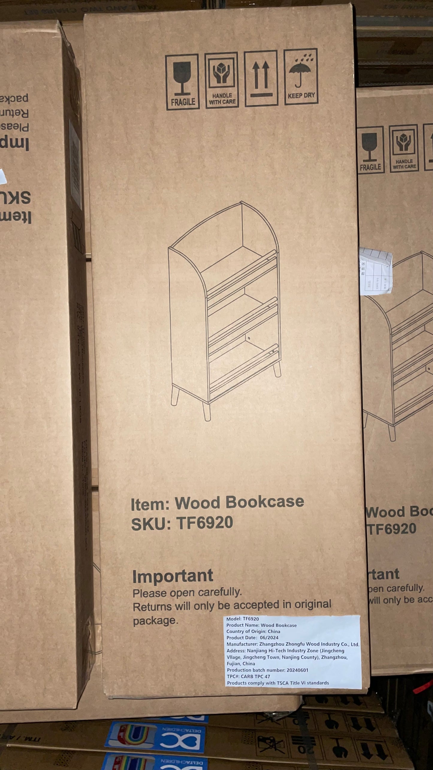 Line drawing of a curved wood bookcase with three shelves SKU TF
