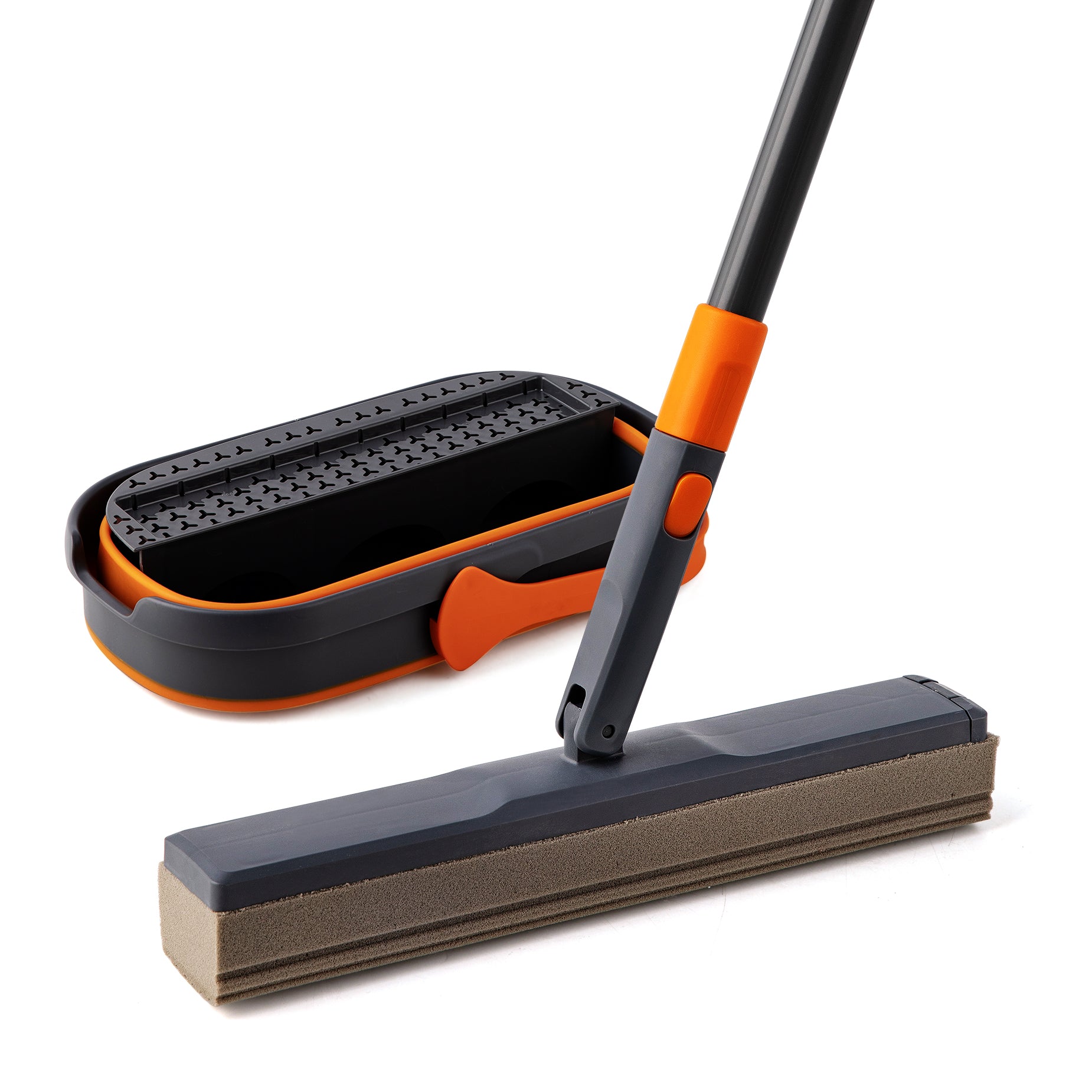 Dualchamber bucket with adjustable squeegee mop for efficient floor cleaning