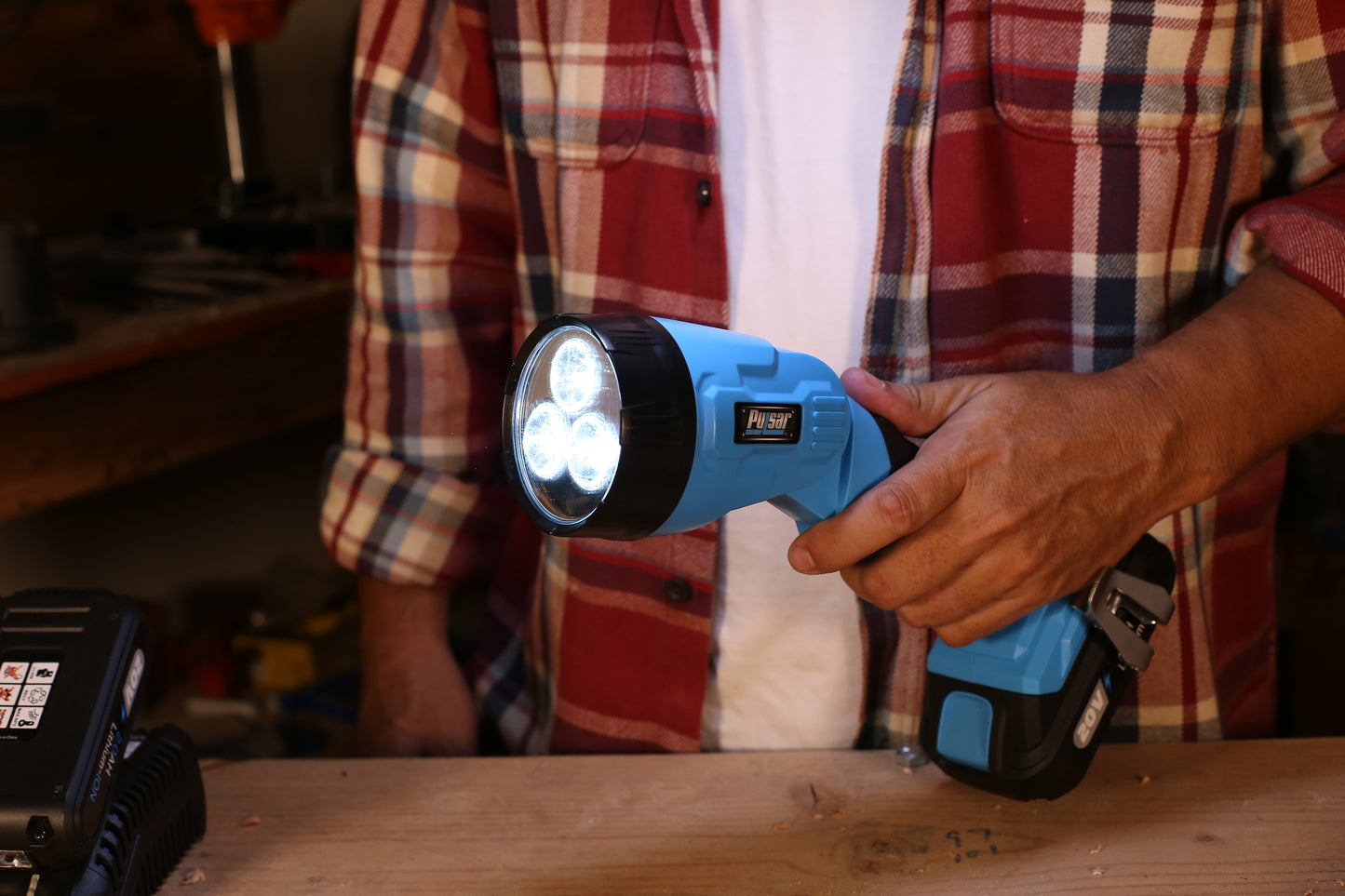 Blue V cordless work light with three bright LED bulbs perfect for construction sites