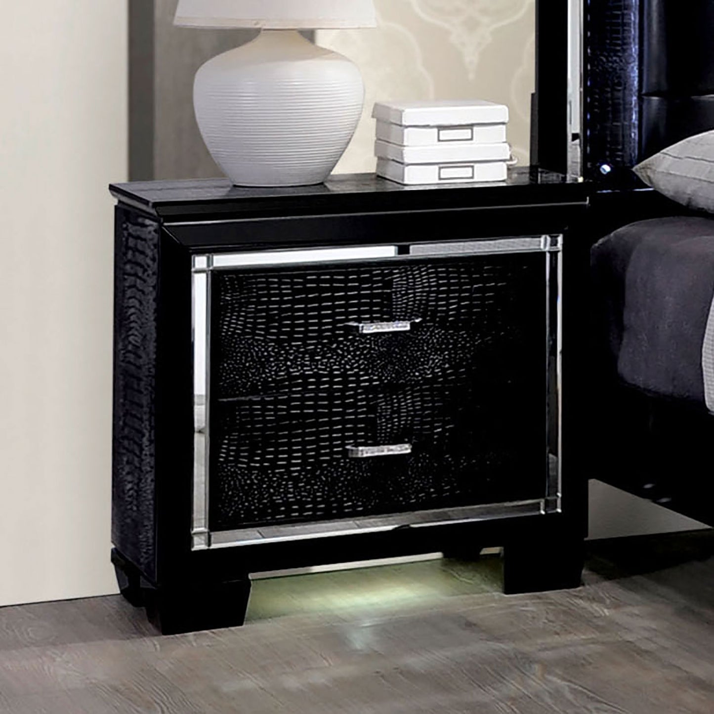 TREATLIFE HOME Contemporary Black Nightstand with LED Light and English Dovetail Drawers, Glamorous Bedroom Furniture, 2 Storage Drawers