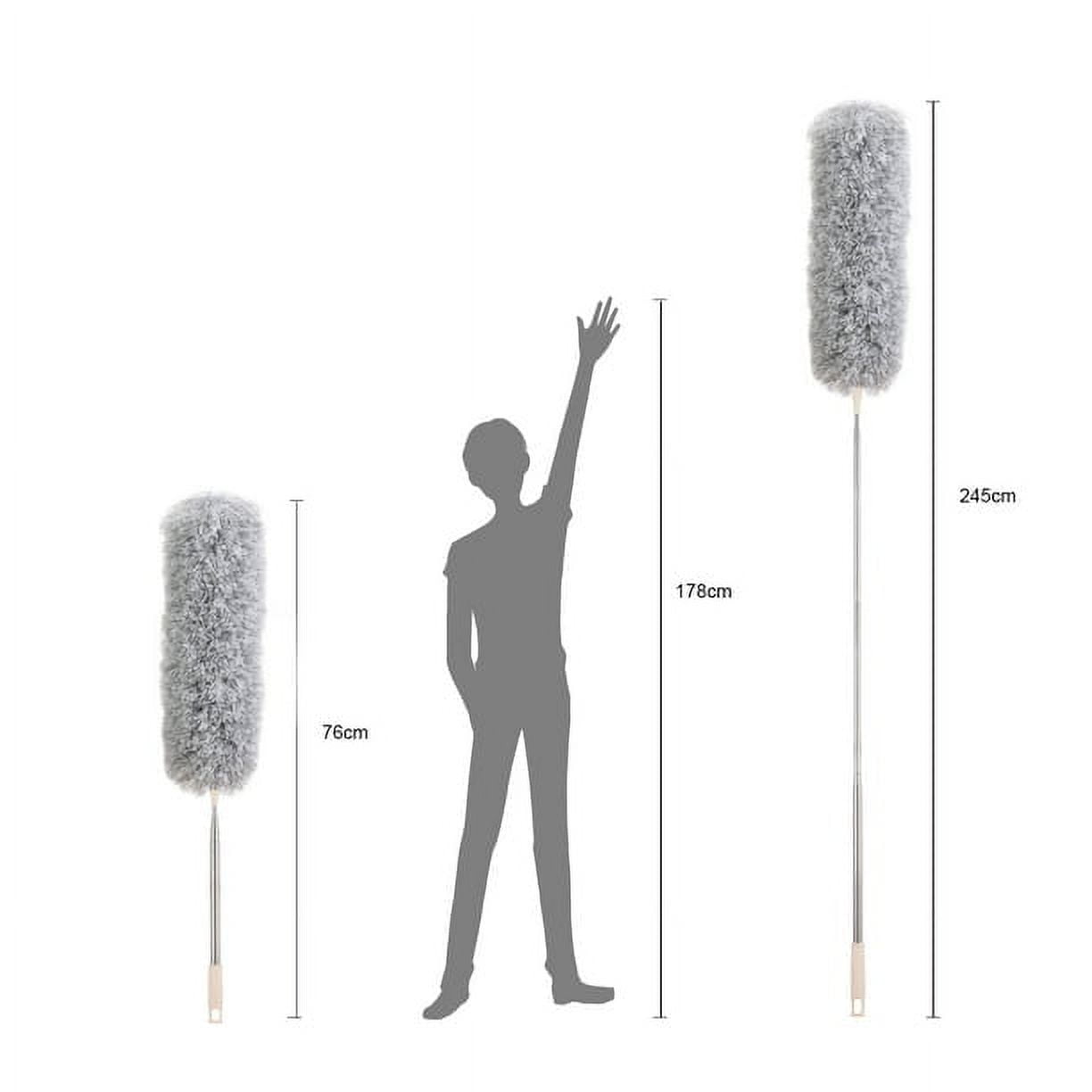 Extensible microfiber duster with a plush grey head shown in short cm and extended cm sizes