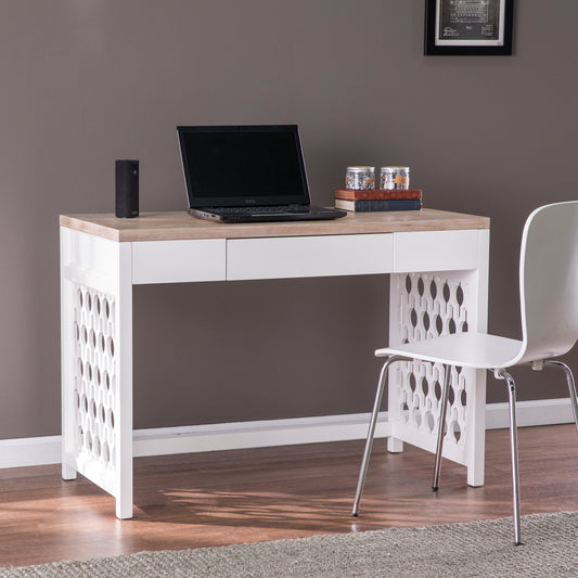 TREATLIFE HOME Trellis Style Writing Desk with Creamy White Finish, Natural Desktop for Home Office, Stylish and Functional