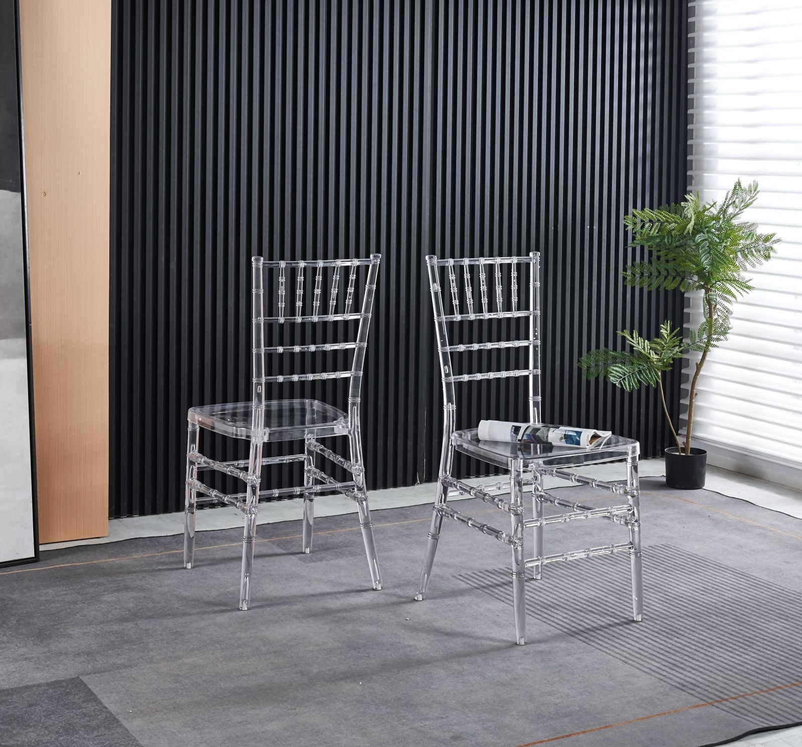 Elegant clear acrylic Chiavari chair a stylish choice for events and dining