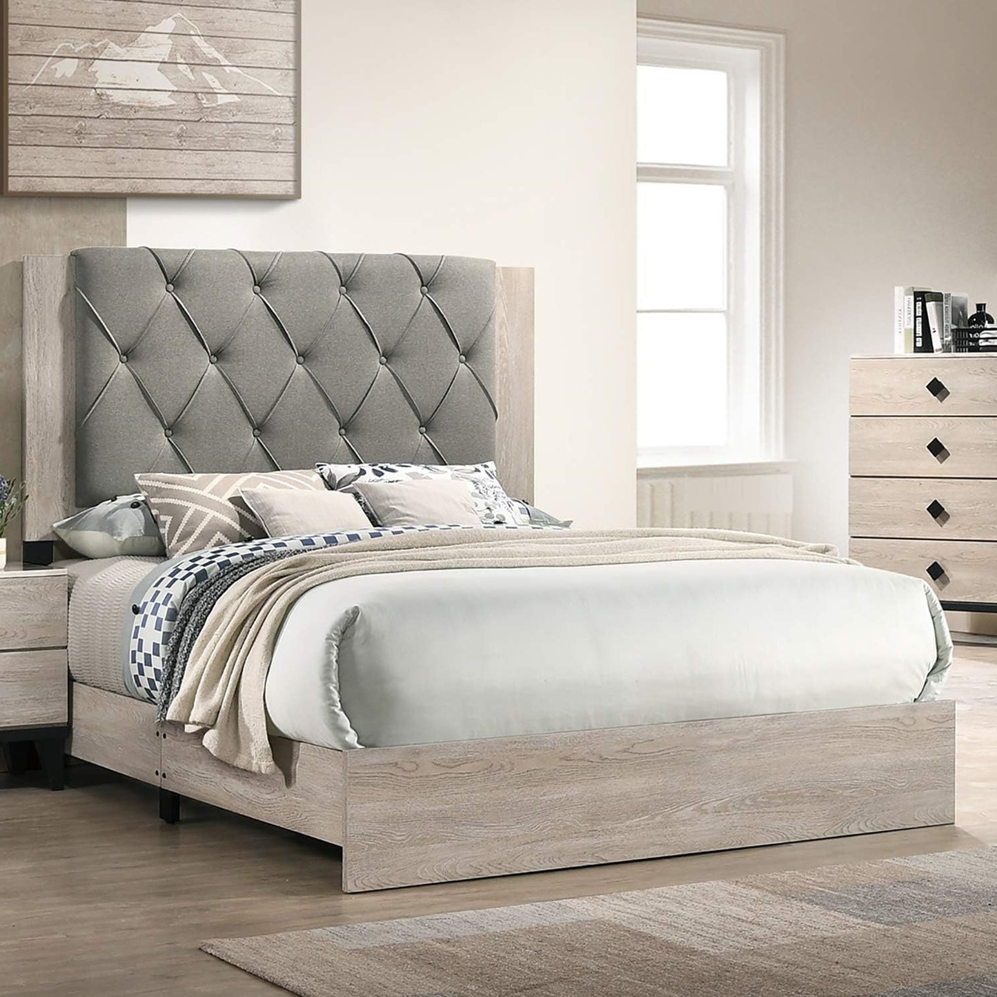 TREATLIFE HOME Modern Cream Tufted Bed Frame with Rubberwood Headboard, Elegant Design for Bedroom, Queen Size