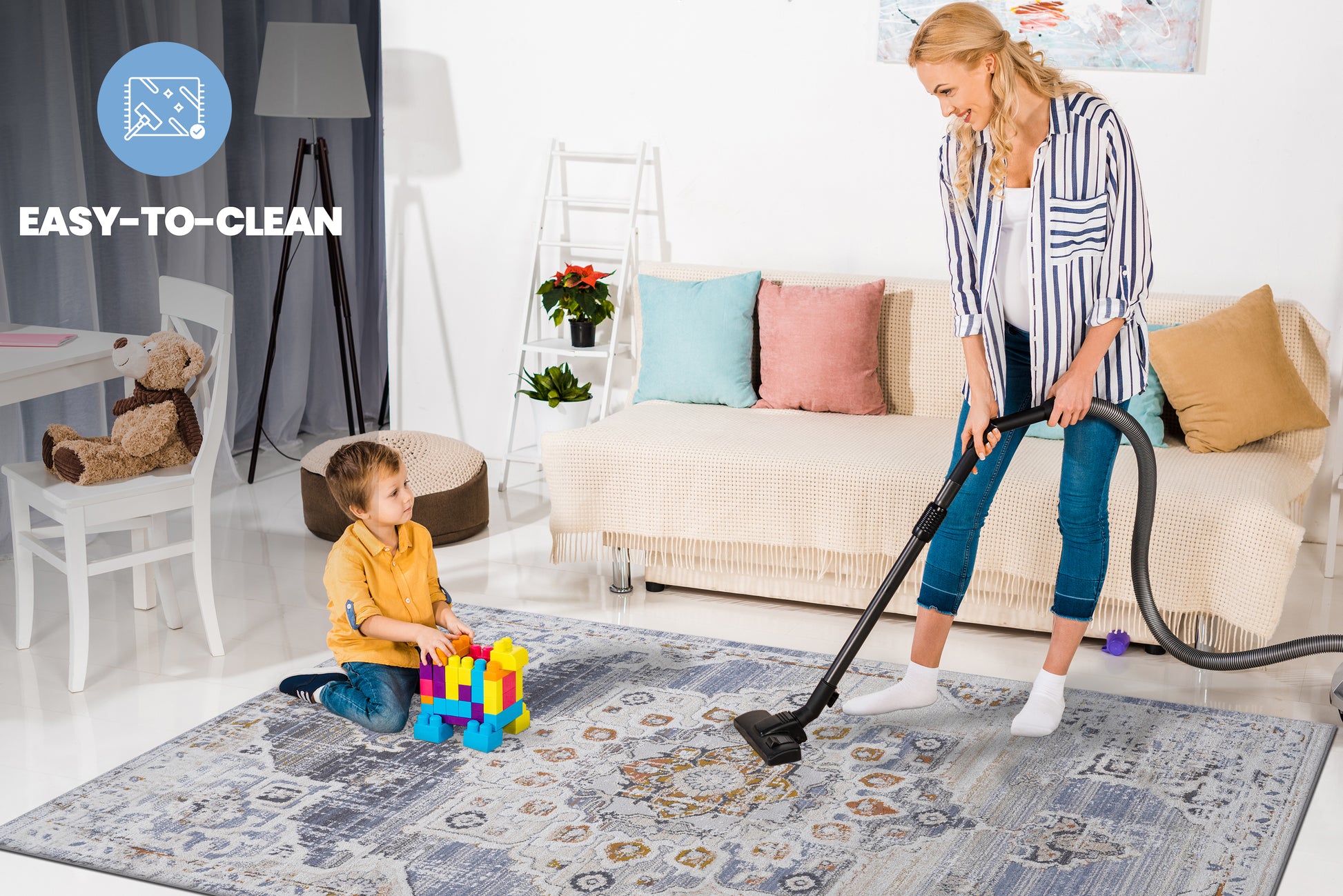 Grey and blue abstract pattern area rug with easytoclean design