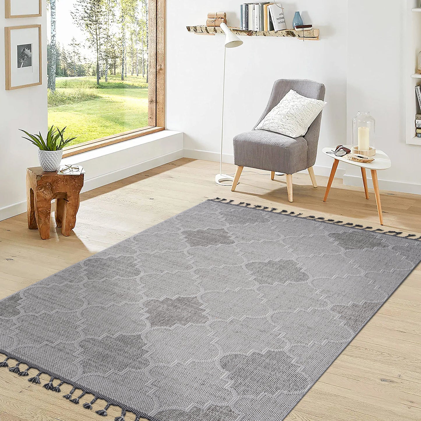 Geometric pattern grey area rug with tassels for modern living room decor