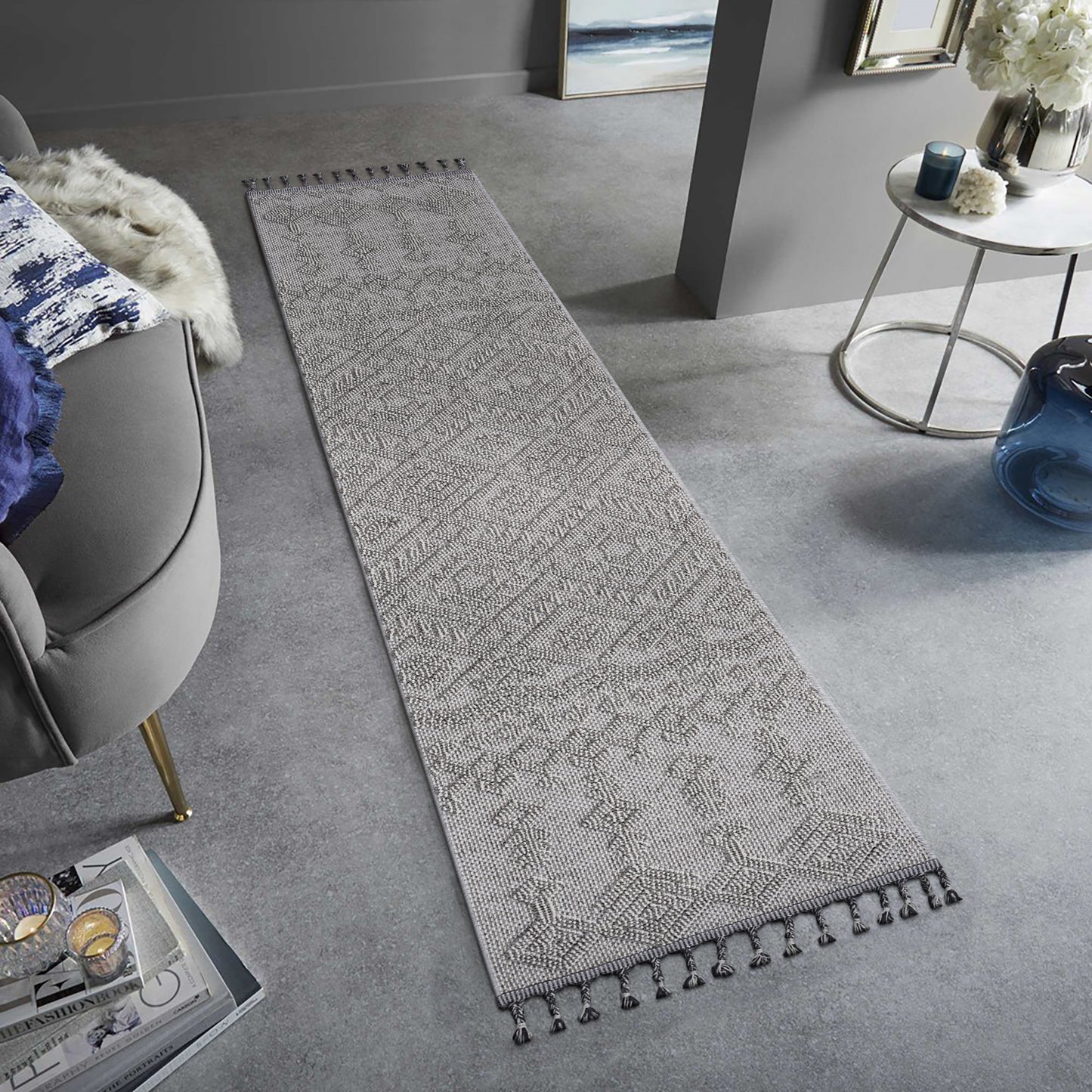 Gray geometric patterned runner rug with tassels