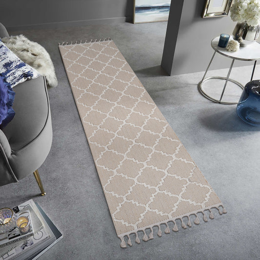 Beige and white trellis pattern runner rug with tassels perfect for hallways