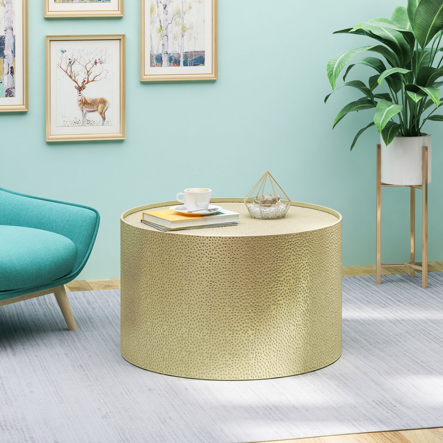 TREATLIFE HOME Handcrafted Round Coffee Table with Hammered Surface, Modern Industrial Design, Sturdy Iron Frame, Gold Color